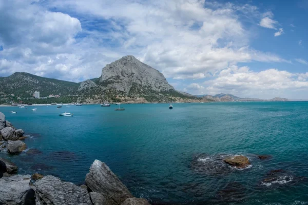 Кримський півострів — перлина Чорного моря