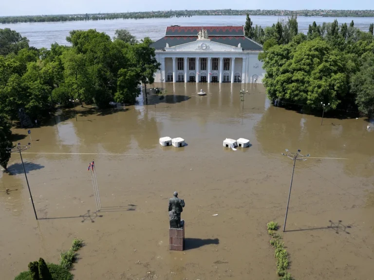 Затопление Киева: от паводков Днепра до современных городских потопов